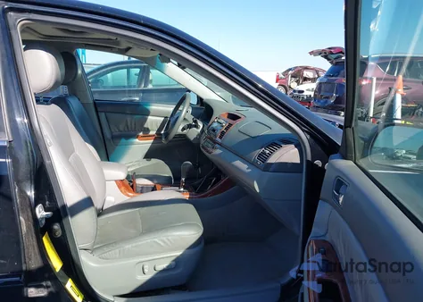 2004 Toyota Camry Xle V6 из США, поврежденный, VIN JTDBF30K340154105